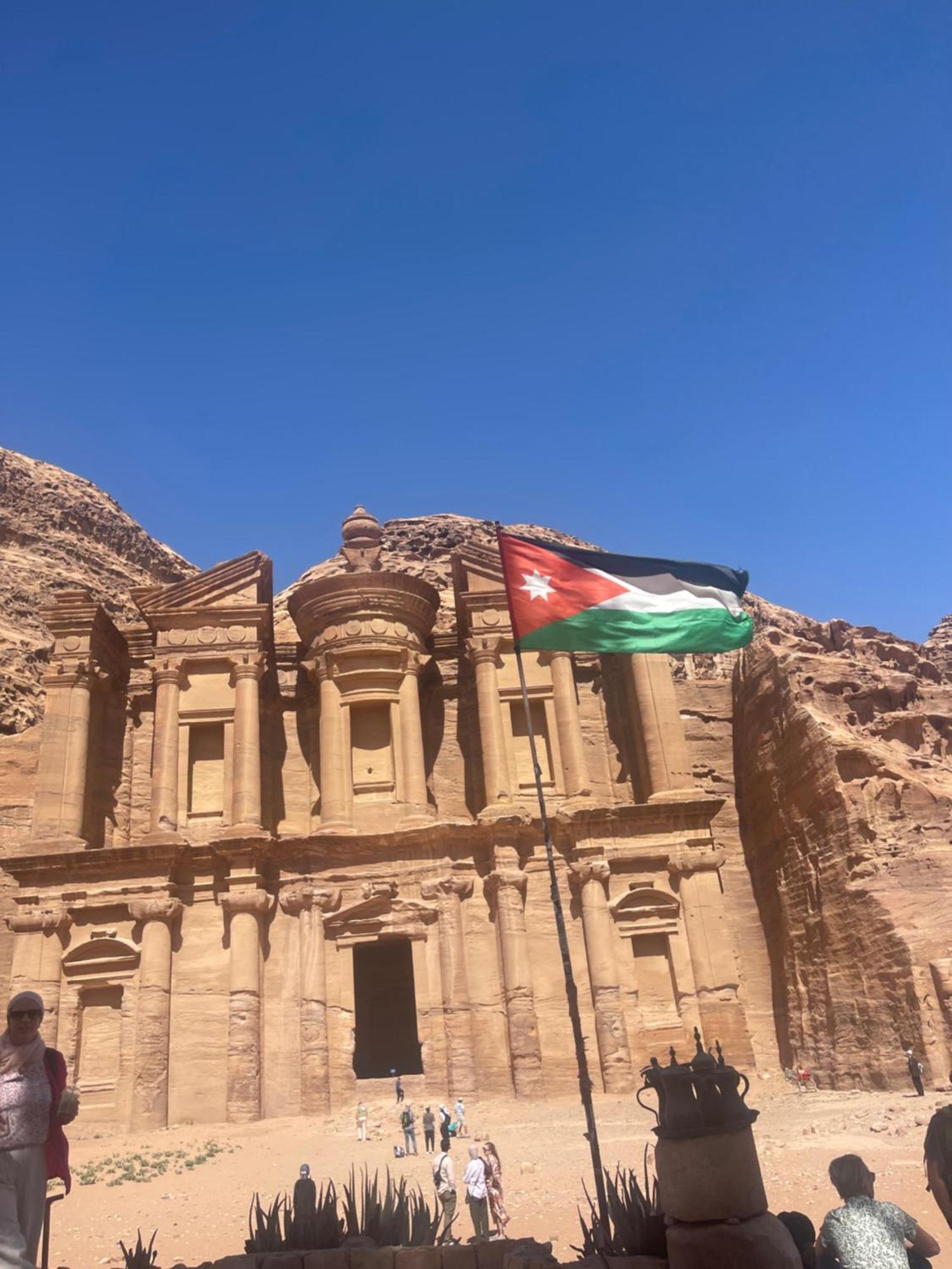 Ad Deir Guesthouse Wadi Musa Exteriör bild
